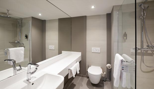 Premier Inn Hamburg City Екстериор снимка